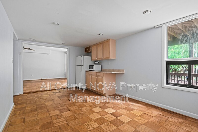 Main Rental Photo 10