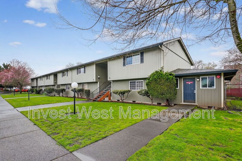 VANCOUVER House: 12514 SE 7 STREET