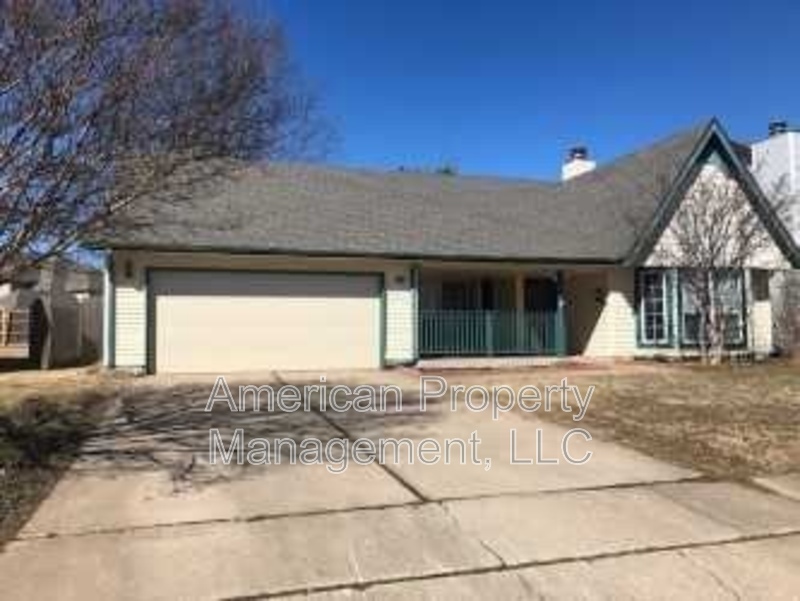 Broken Arrow House: 3812 S Dogwood Ave.