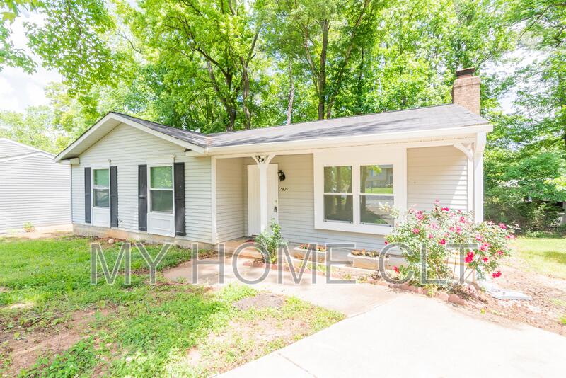 Charlotte House: 7821 Cloughy Circle