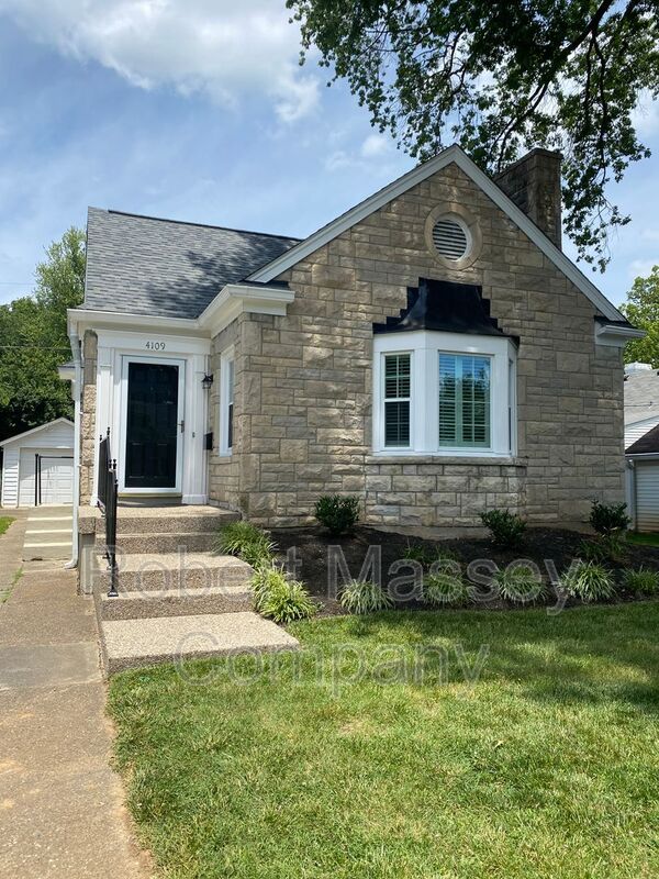 Louisville House: 4109 Winchester Road