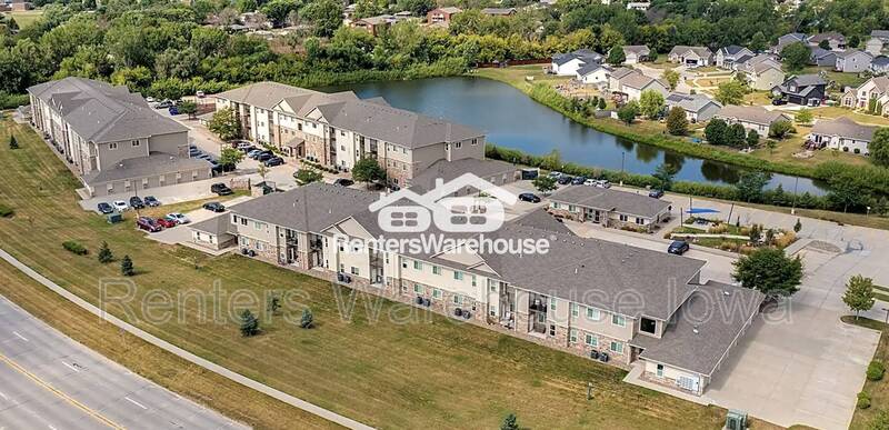 Ankeny Condo: 1624 NW Prairie Lakes Drive