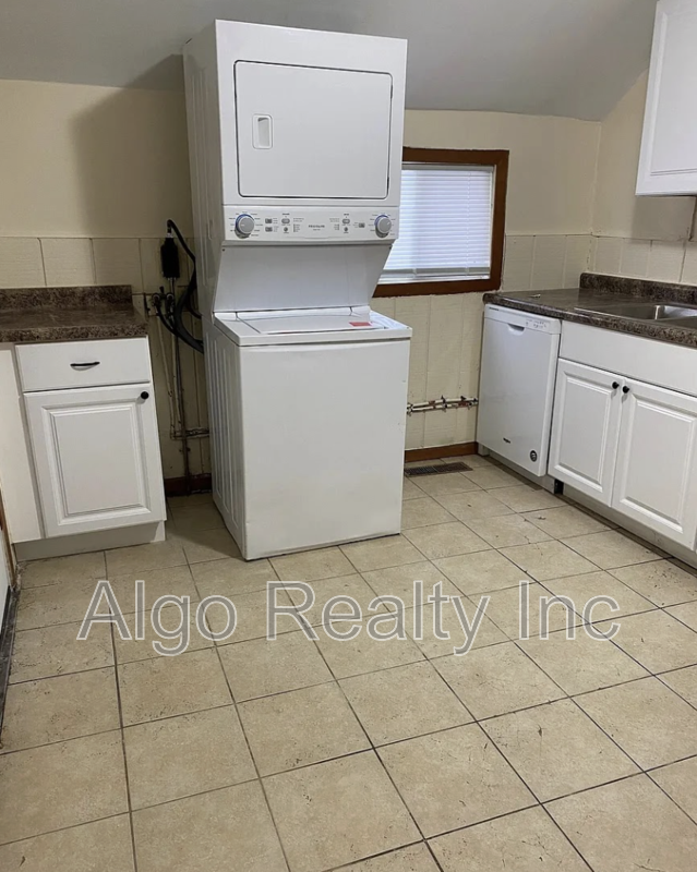 Minneapolis Condo: 4638 Camden Avenue North - 1