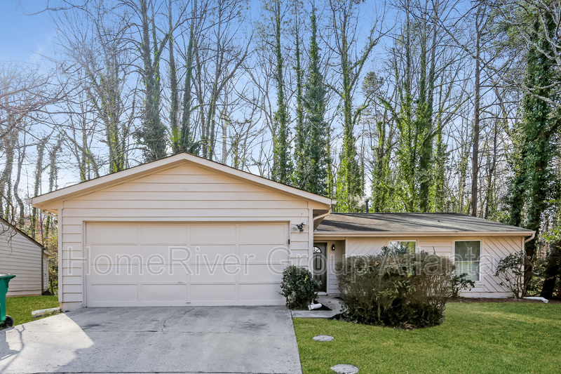 Request a Viewing for 5219 Martins Crossing Rd Tenant Turner