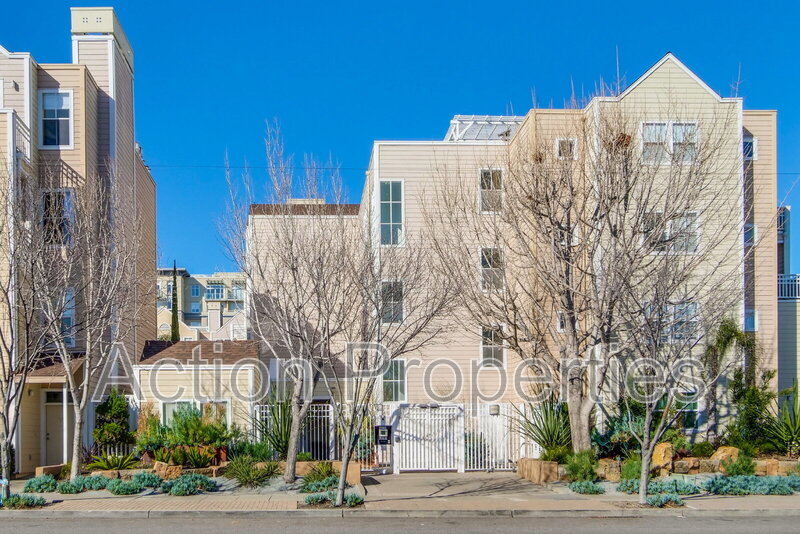 Mountain View House: 550 Ortega Avenue B221