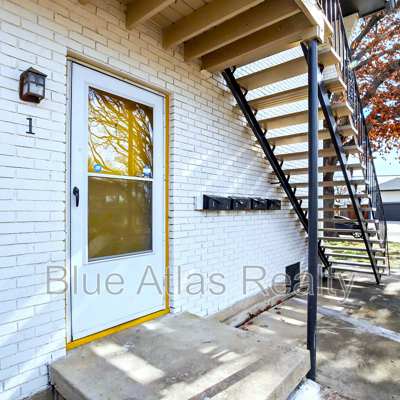 Richardson Condo: 411 East Polk Street - 1