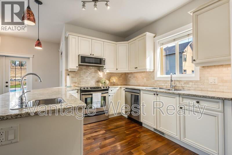 Kelowna House: 5308 Upper Mission Dr