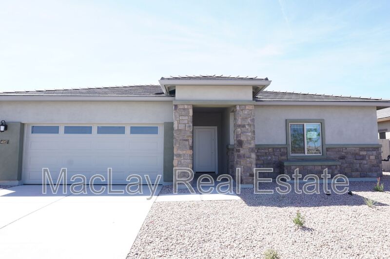 Casa Grande House: 4027 N. Ghost Hollow