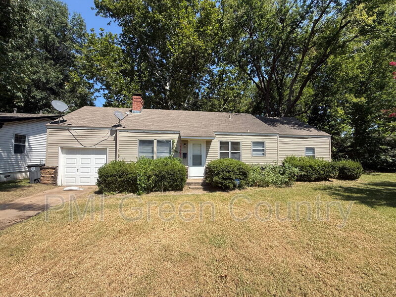 Tulsa House: 5523 S Madison Ave