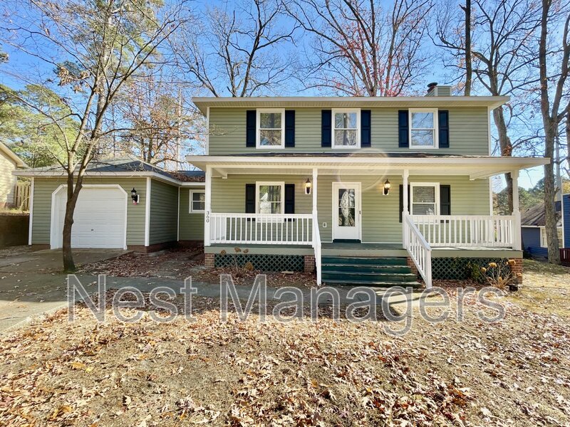 Fayetteville House: 360 Bahama Loop