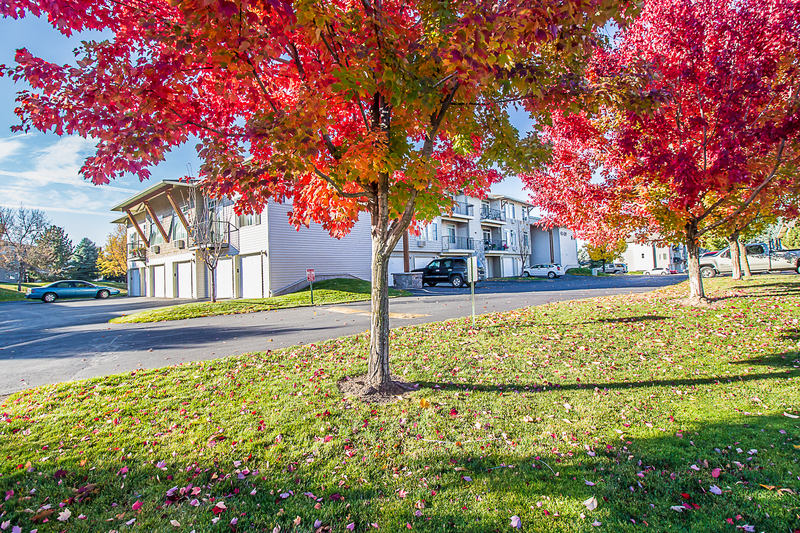 Spokane Valley Condo: 22855 East Country Vista Drive #411