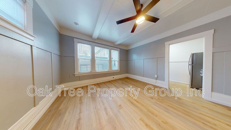 Oakland House: 144 Grand Ave