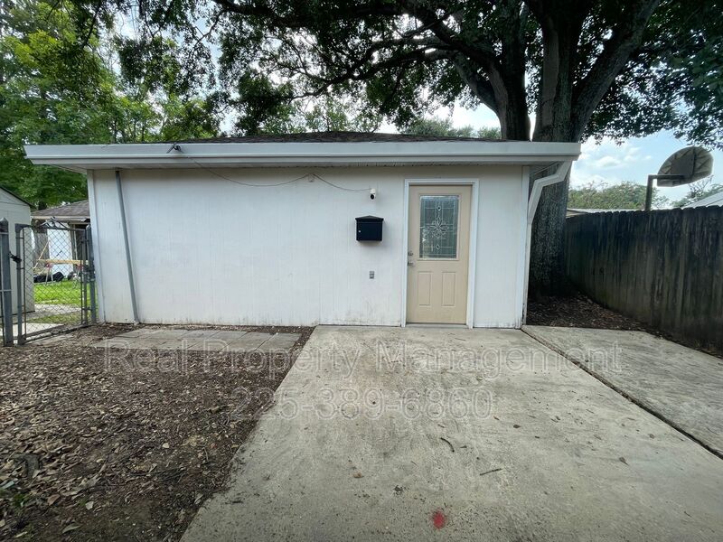 Baton Rouge Condo: 9536 Bermuda Ave.