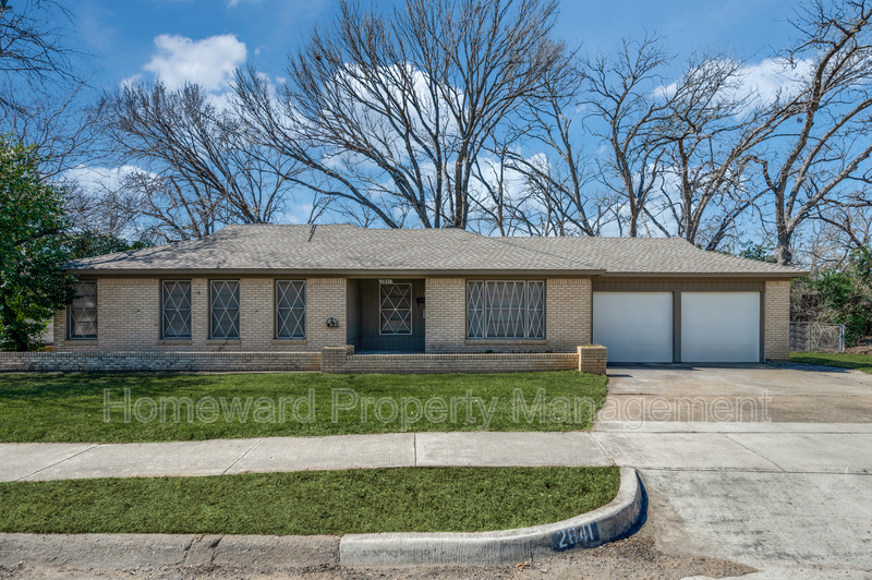 Richland Hills House: 2841 Scruggs Park Drive