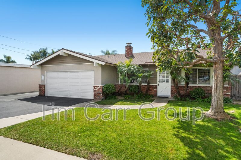 Costa Mesa Condo: 375 Woodland Pl
