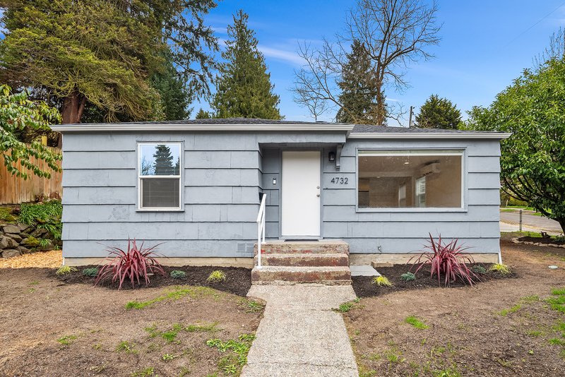 Seattle House: 4732 45th Ave S