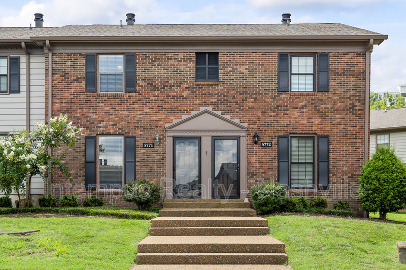 Brentwood Townhome: 5771 Brentwood Trce