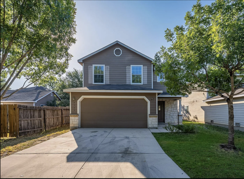 San Antonio House: 8314 Deer Creek Run