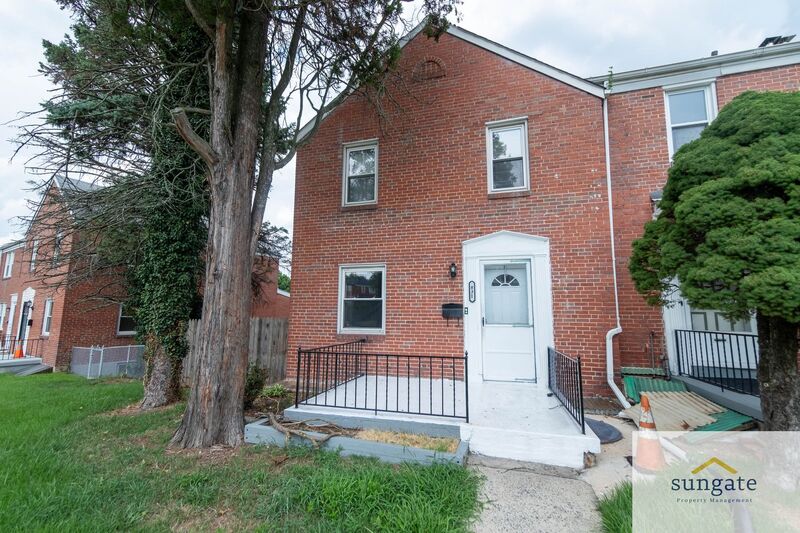 Baltimore Townhome: 831 N Chapelgate Ln