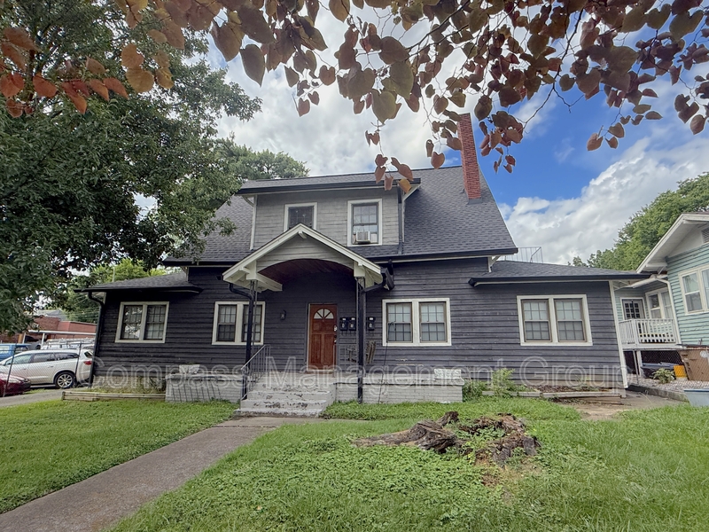 Knoxville Condo: 1619 Washington Avenue