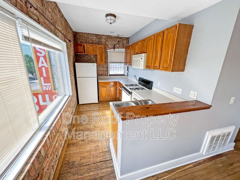 Kansas City House: 3400 Troost Ave