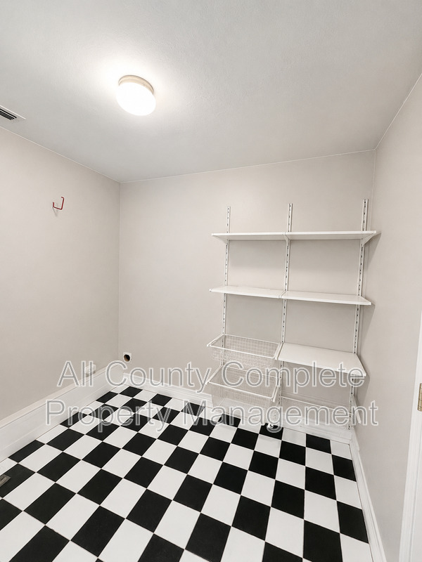 Main Rental Photo 7