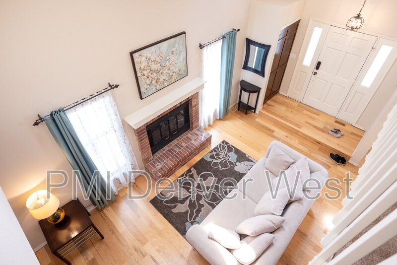 Centennial House: 16821 E Hialeah Ave