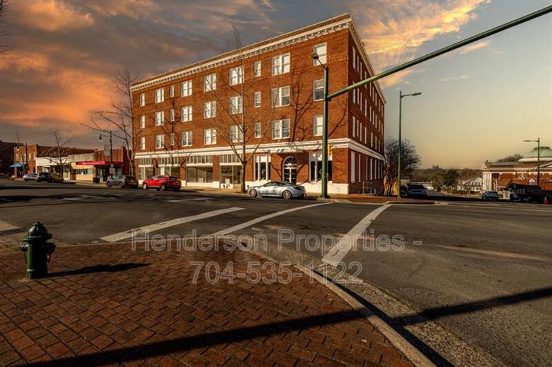 Albemarle Condo: 197 N 2nd St