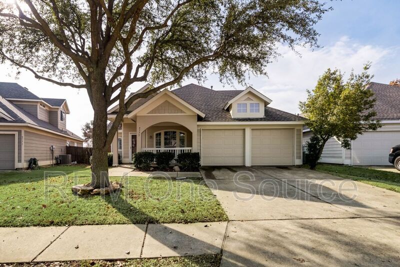 Request a Viewing for 9775 Old Field Drive Tenant Turner