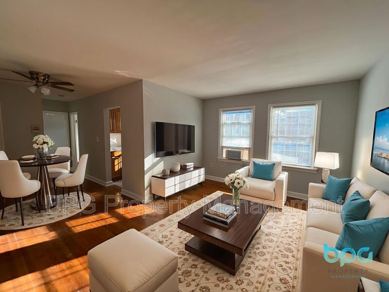 Arlington Condo: 5721 11th St N
