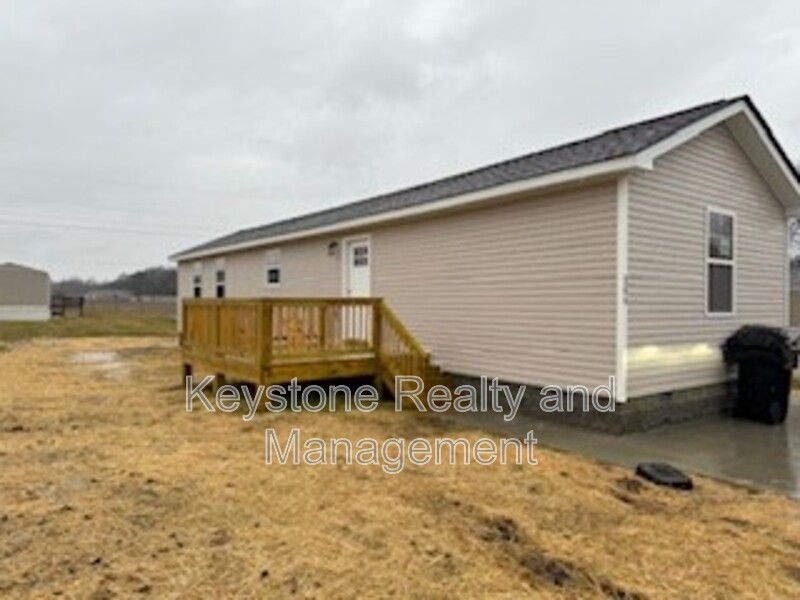 Oak Grove House: 304 Jennifer Street Lot 40