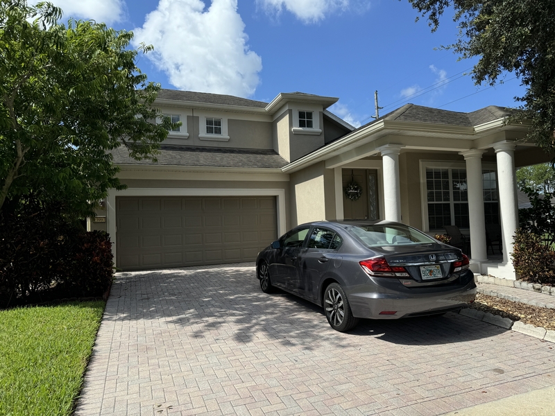 Windermere House: 13997 Darchance Rd