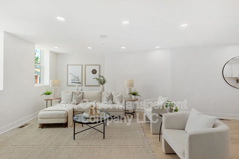 Baltimore House: 1601 Portugal St