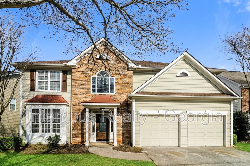 Kennesaw House: 3620 Bancroft Main NW