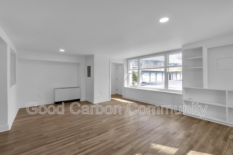 Buffalo Condo: 213 Summer St