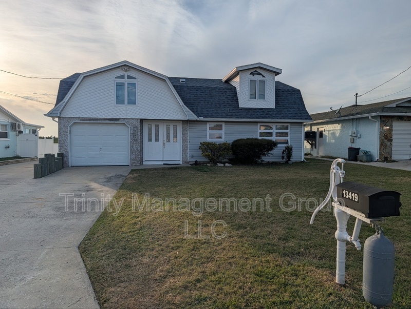 Hudson House: 13419 Starfish Drive