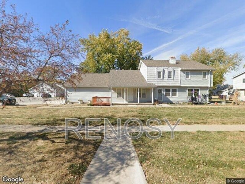 Ankeny House: 802 NW GREENWOOD ST