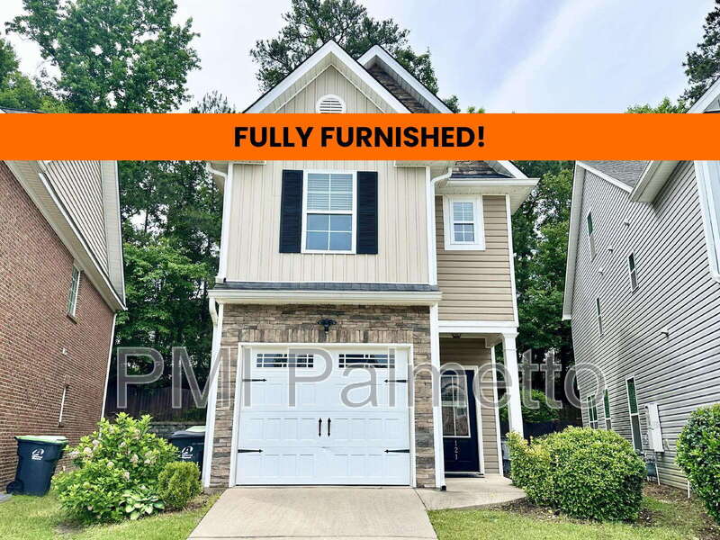 Lexington House: 121 Park Ridge Way