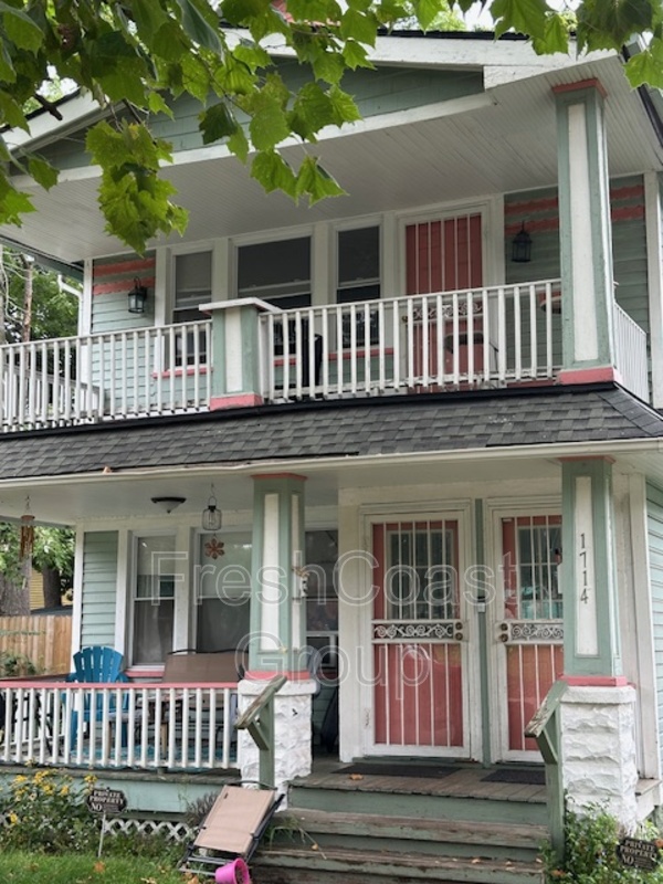 Cleveland Condo: 1714 Castle Ave