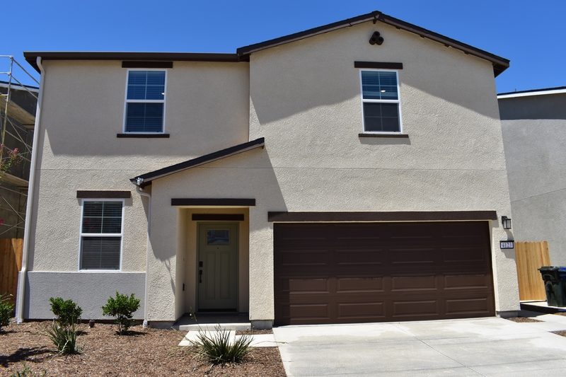 Merced House: 4123 Scarlet Court