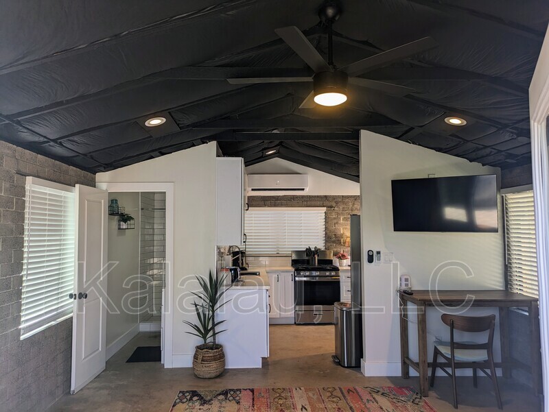 Tempe Condo: 1049 E Weber Dr