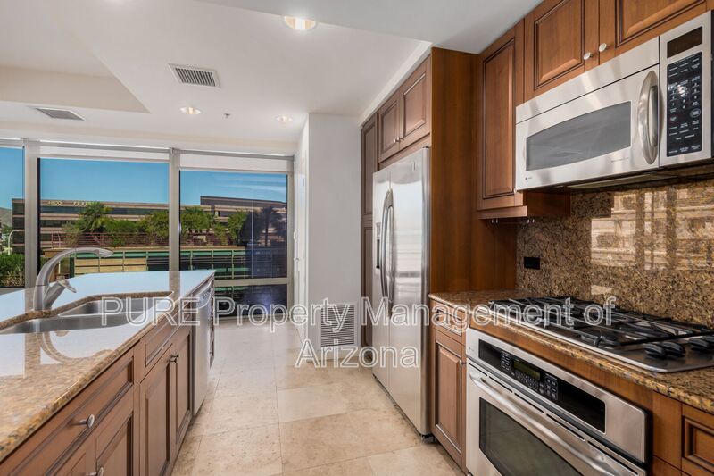 Scottsdale Condo: 7151 E Rancho Vista Dr