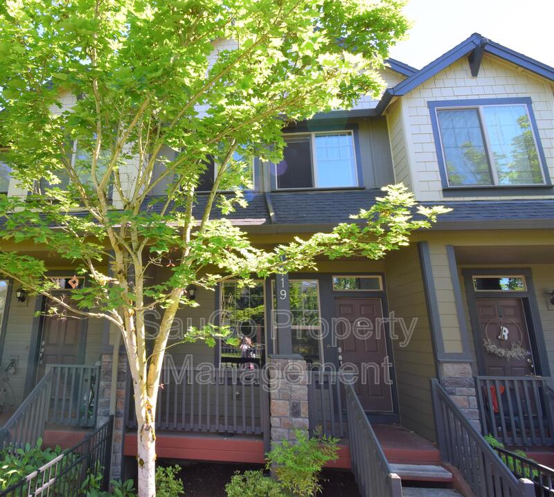 Hillsboro Condo: 1419 Northeast Lockheart Lane - 1