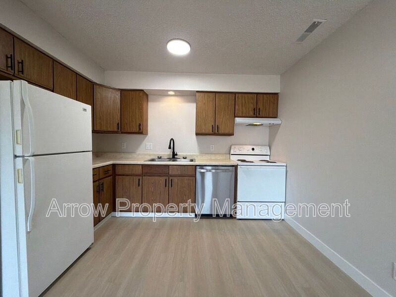 Lincoln Condo: 539 North 24th Street