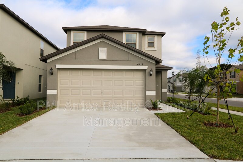 Tampa House: 4714 Norman Oak Place