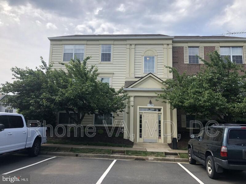 Leesburg Condo: 1129 Huntmaster Ter NE