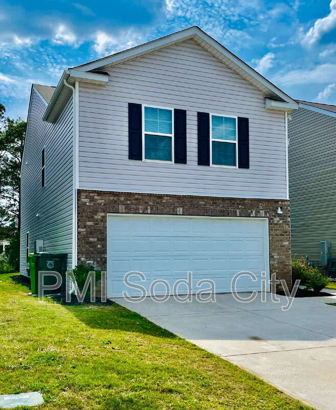 Columbia House: 173 Dunham Road