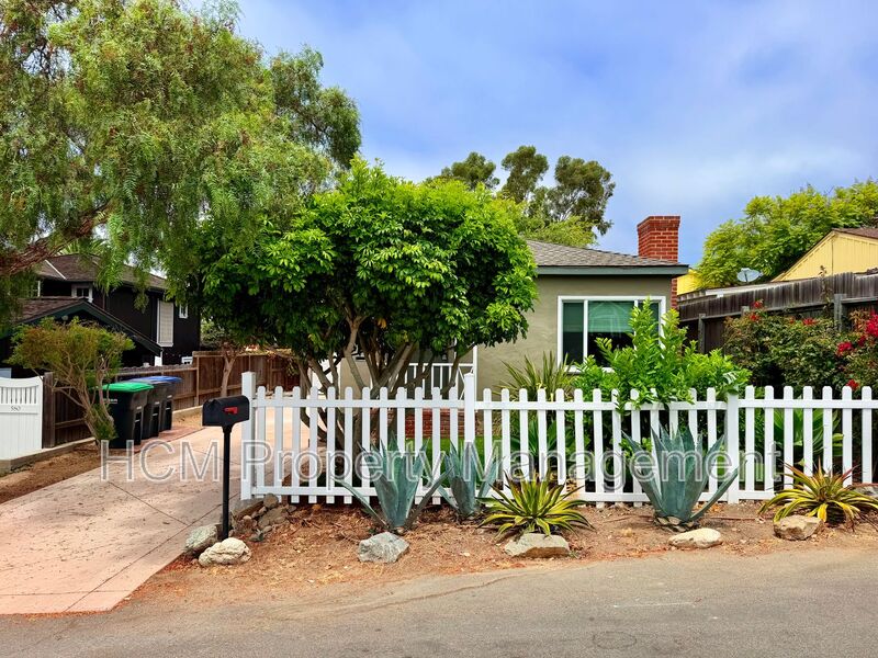 Laguna Beach House: 590 Oak St