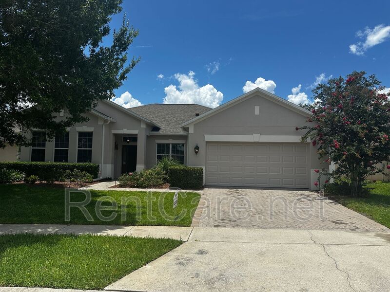 Apopka House: 1904 Candlenut Cir
