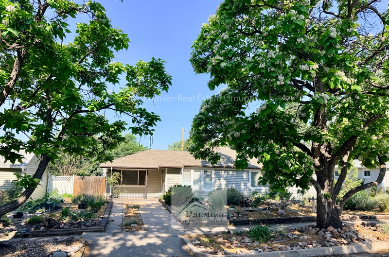 Colorado Springs House: 2140 Robin Drive